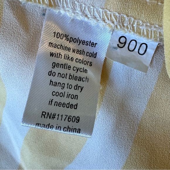 DeCollection Pale Yellow & White Striped 3/4 Length Sleeve Blouse Top Size Large - Picture 6 of 6